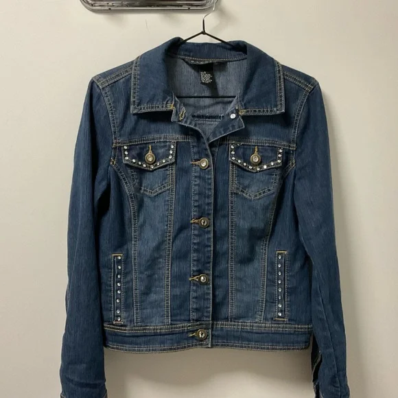 Blingy Baccini Rhinestone Slight Stretch Button Down Blue Jean Jacket! - Picture 5 of 10
